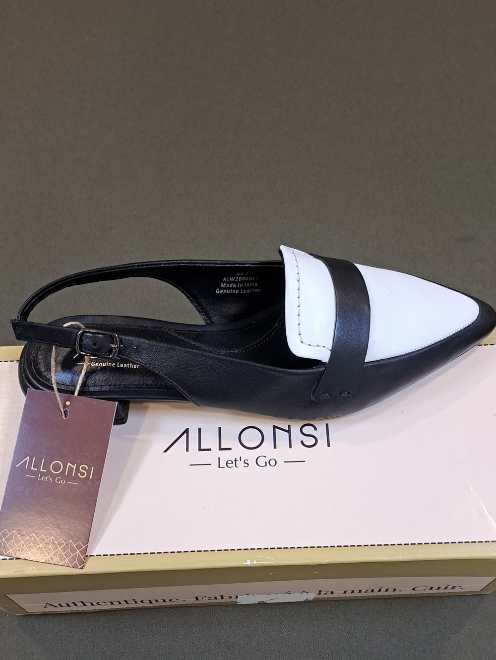 Allonsi Paola Women's Casual Sandals - Color: Black / White - Size: Women 7